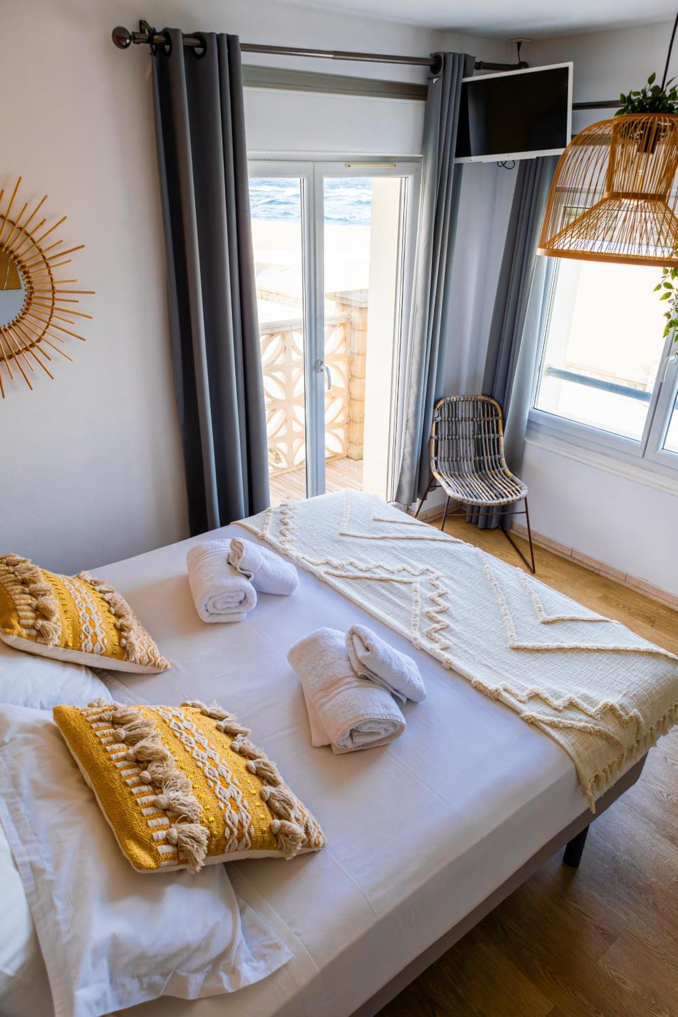 Hotel Restaurant La Cote Revee Leucate Dış mekan fotoğraf